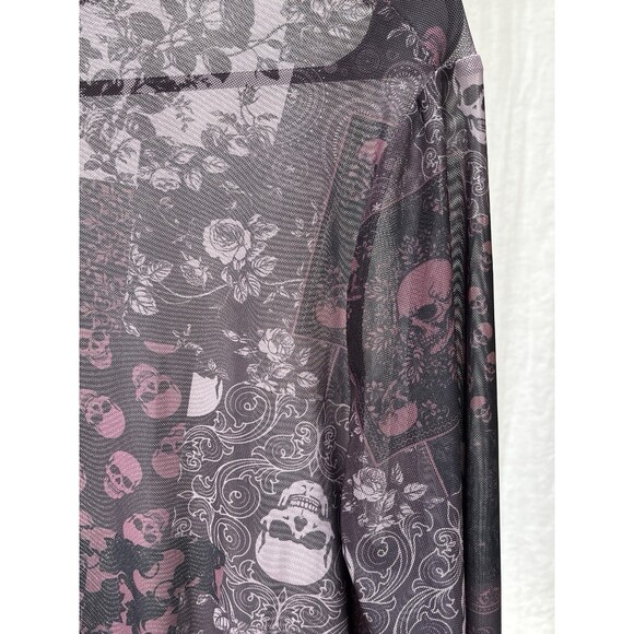 Social Collision Skull Floral Mesh Sheer Cropped Top Plus Size 2 (2XL) - Picture 4 of 10